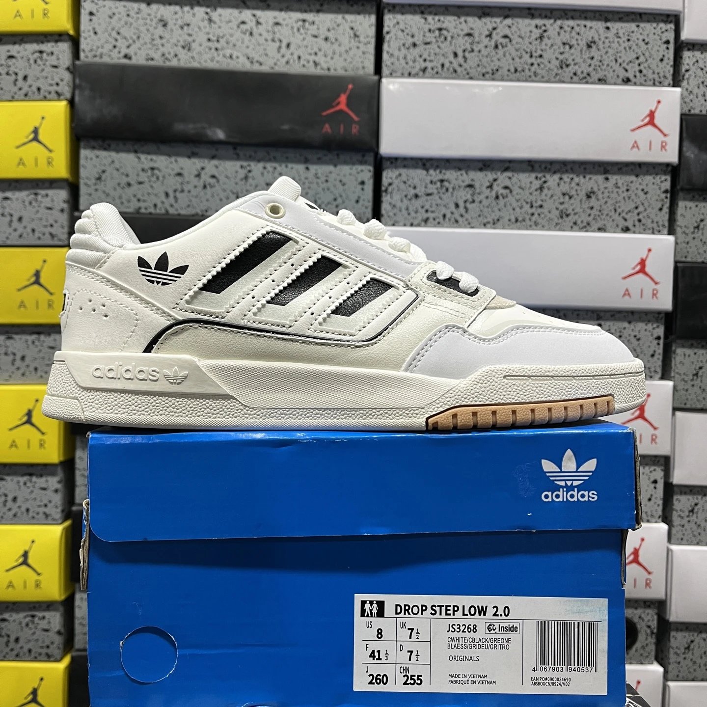 Adidas Multiple Drop Step models shown — JS3268