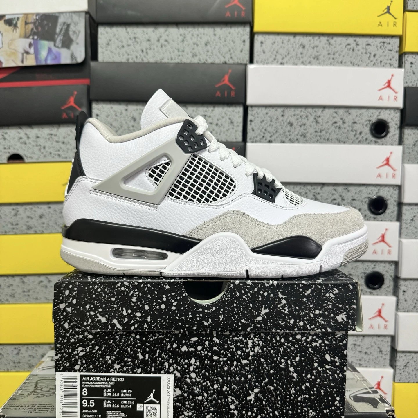 KZ AJ4 Small White Cement [DH6927-111]