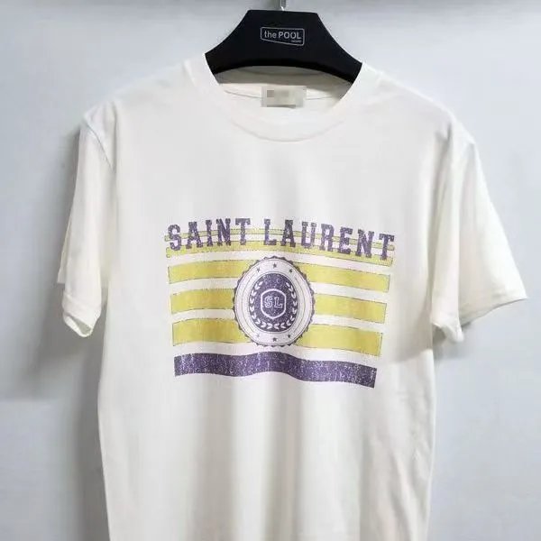 white short-sleeved shirt