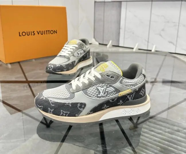 Louis Vuitton Sneakers Mesh Low-Top — 09