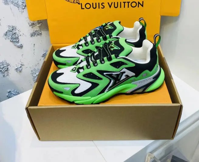 Louis Vuitton Sneakers Mesh Low-Top — 31