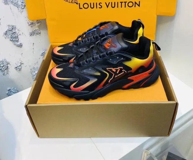 Louis Vuitton Sneakers Mesh Low-Top — 40