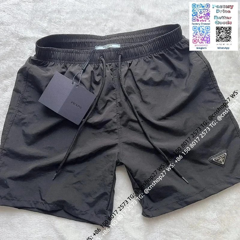 Prada - Black
