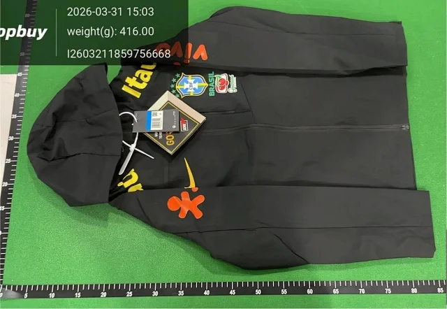 Nike Jackets Brazil Football Hooded Zip Jacket product detail image 4