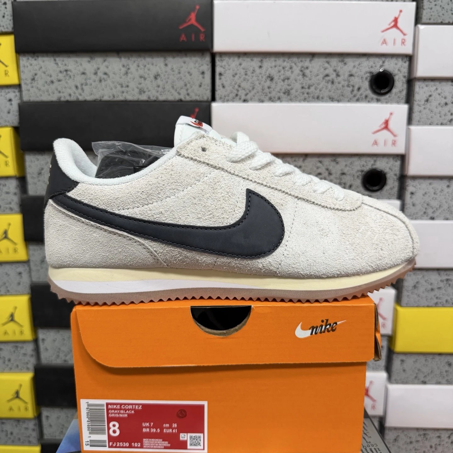 FJ2530 102 白黑