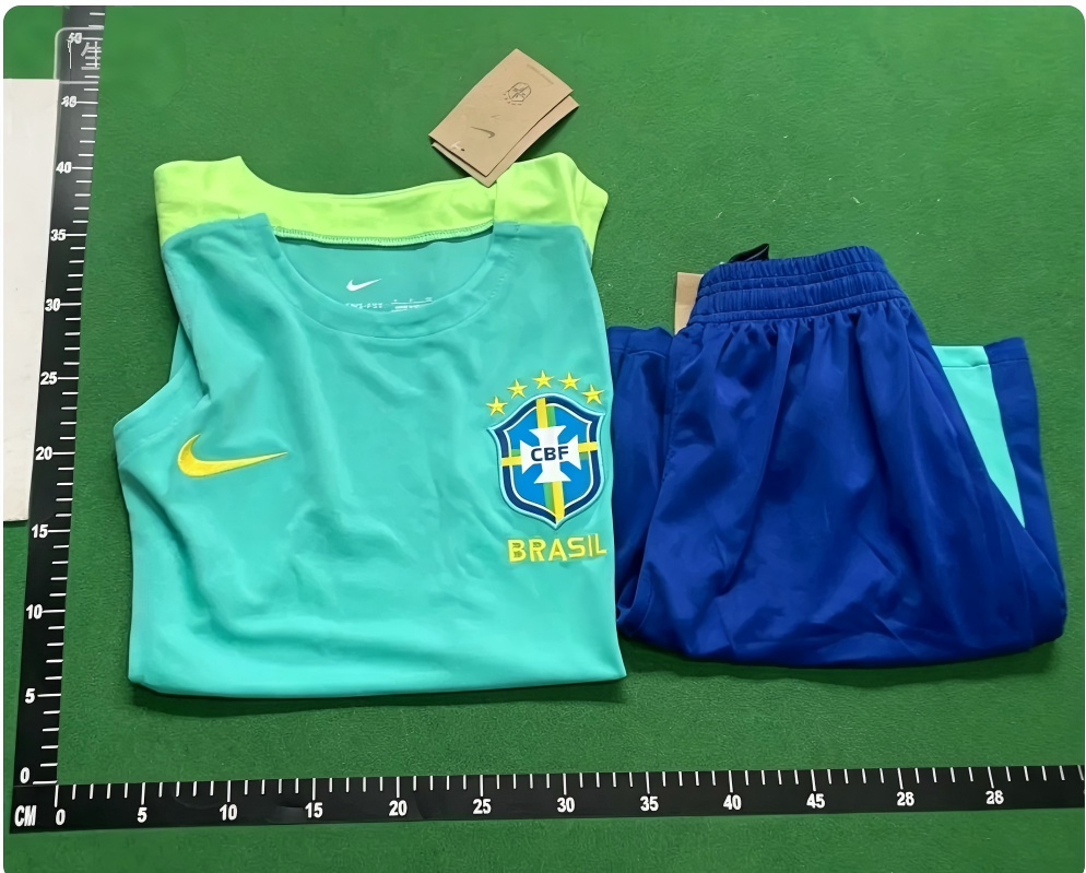 Football training vest and training suit set