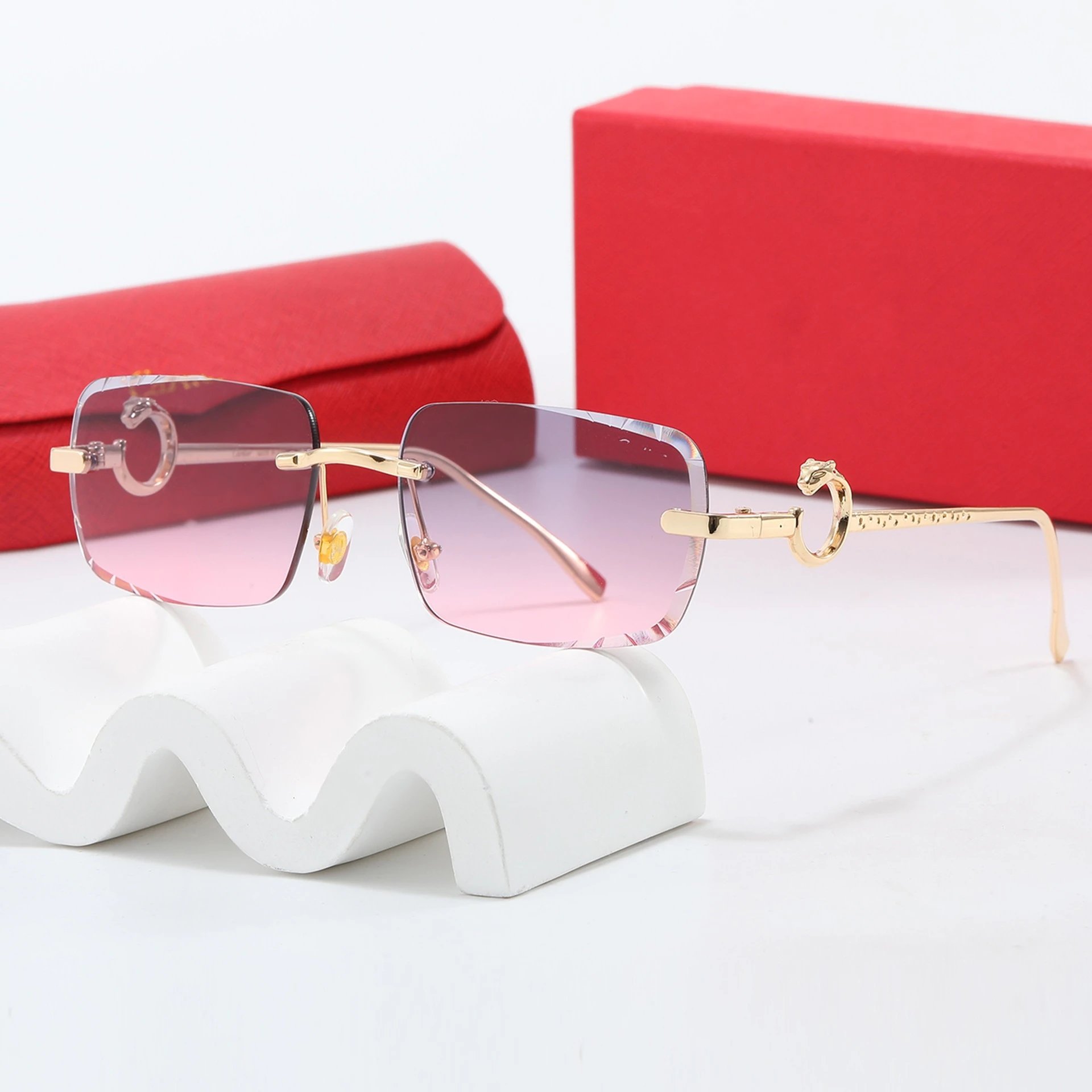 Cartier -11