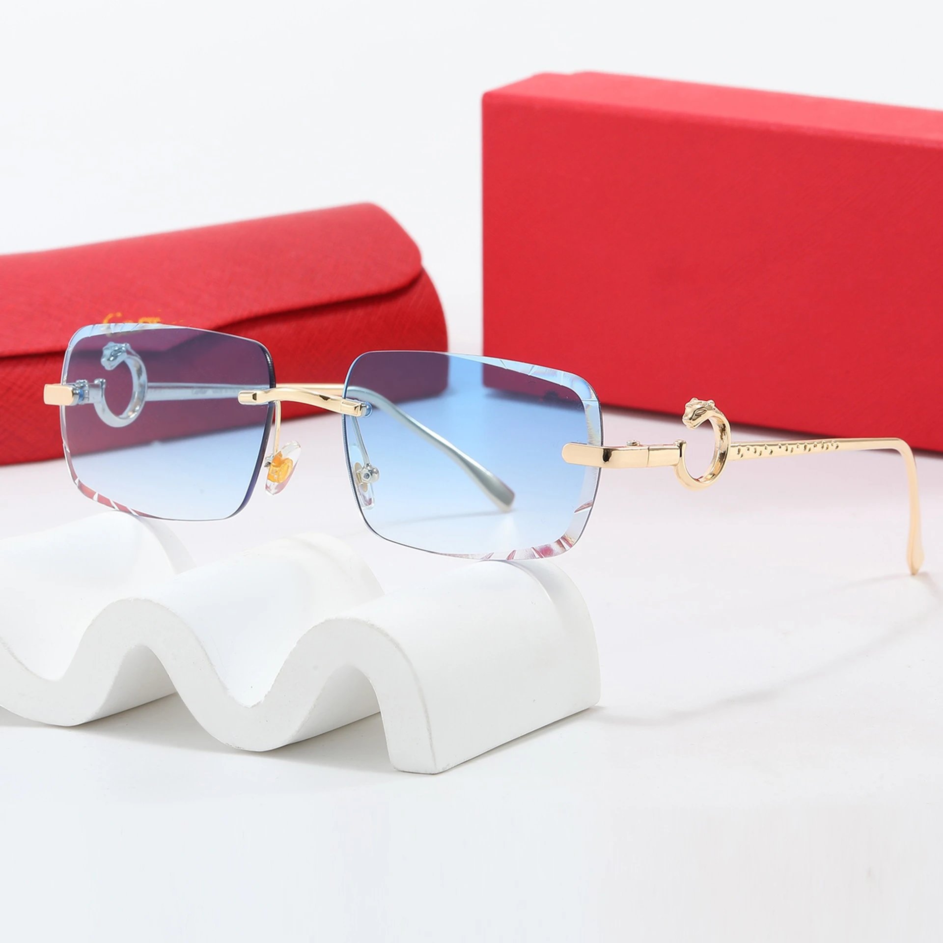 Cartier -10