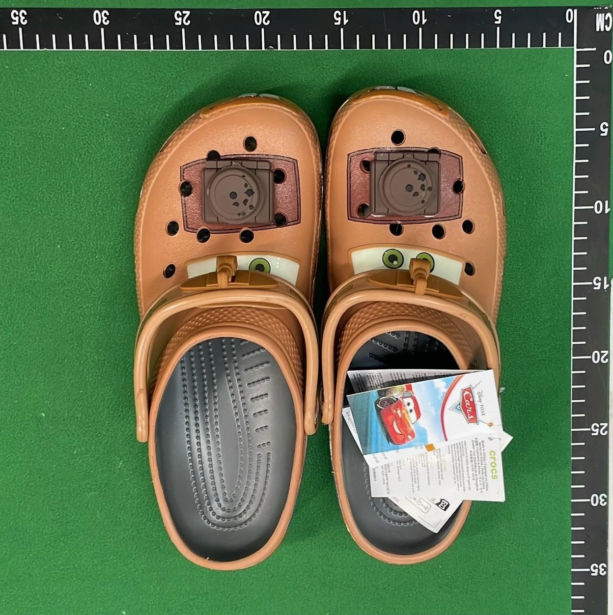 Crocs Classic Clogs - 11/64