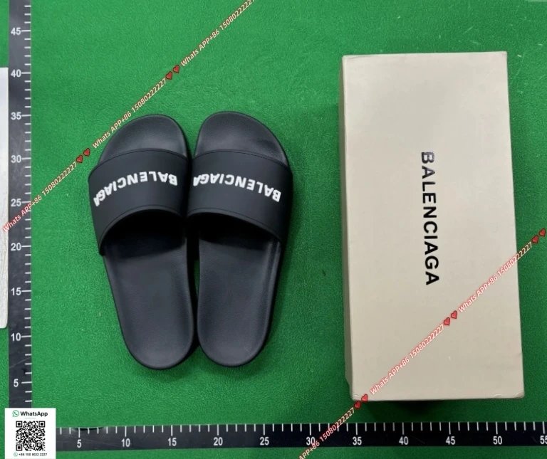 BB Slippers 01