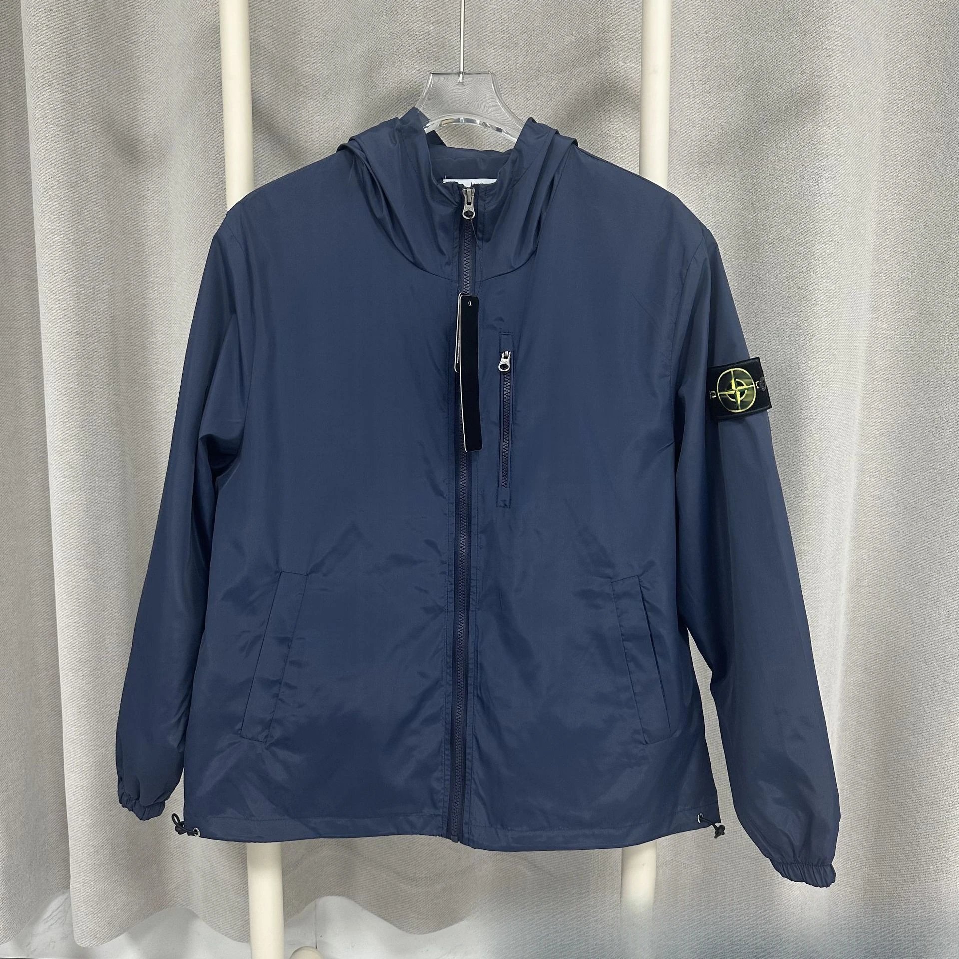 03-stone island