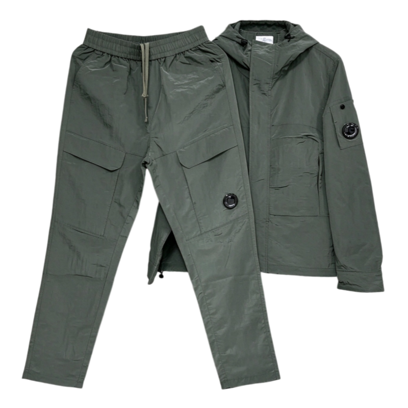 CONJUNTOS CP COMPANY new (negro, azul, verde militar)