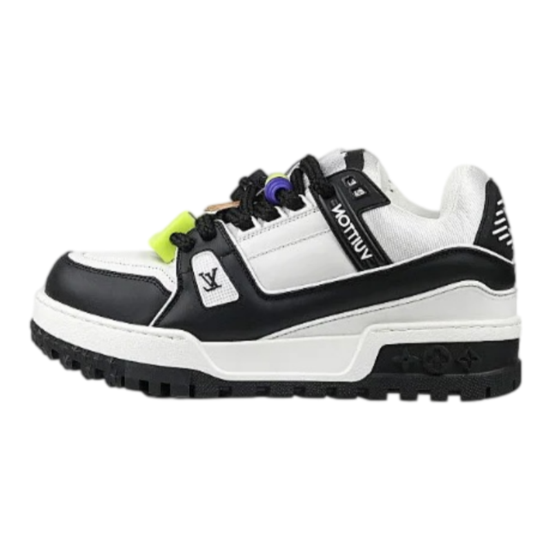 LV SNEAKERS
