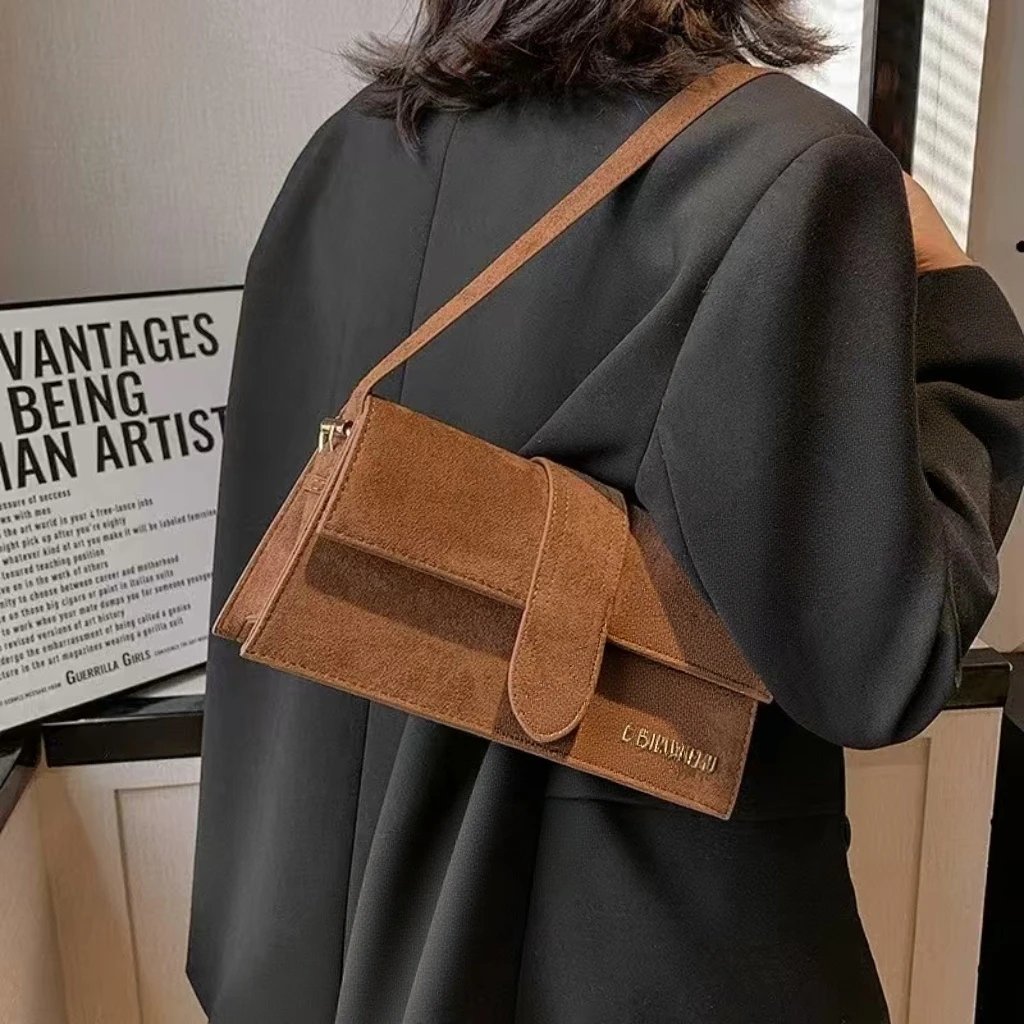 Matte - Brown