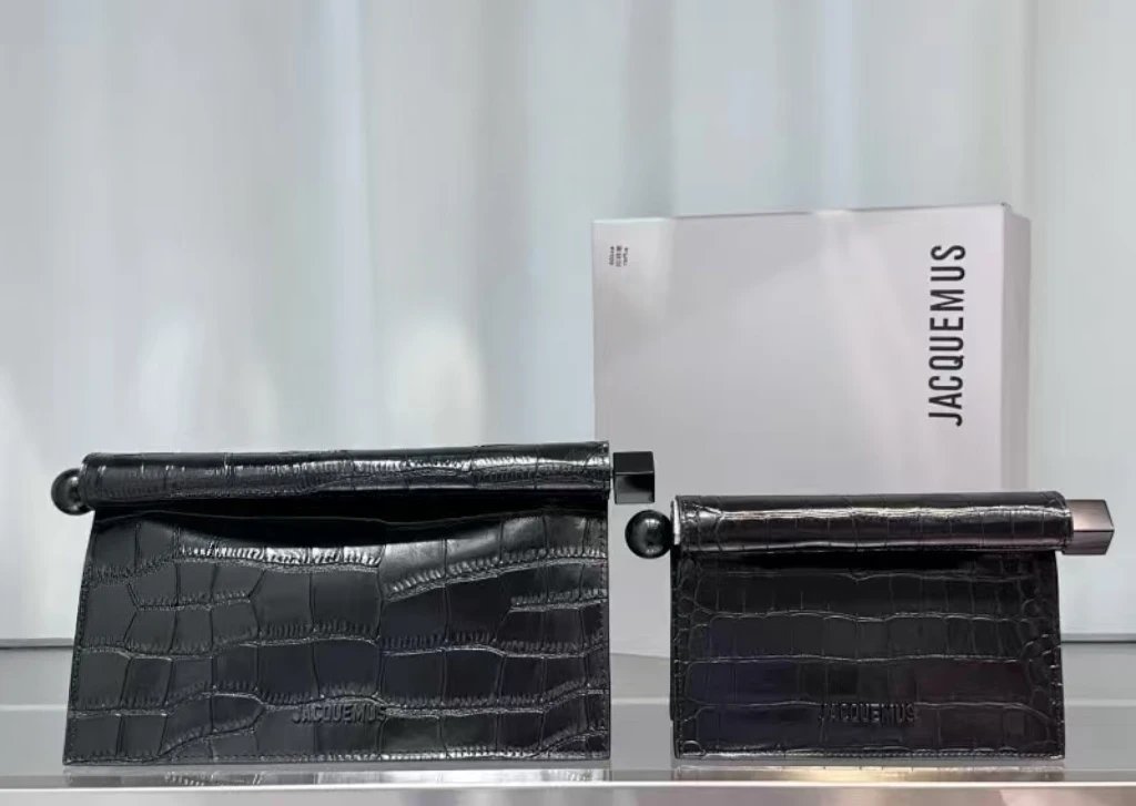 Sheepskin Fold Clutch - Crocodile Black