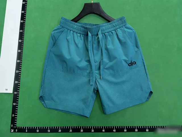 Alo Shorts Logo-Embroidered Athletic product detail image 7