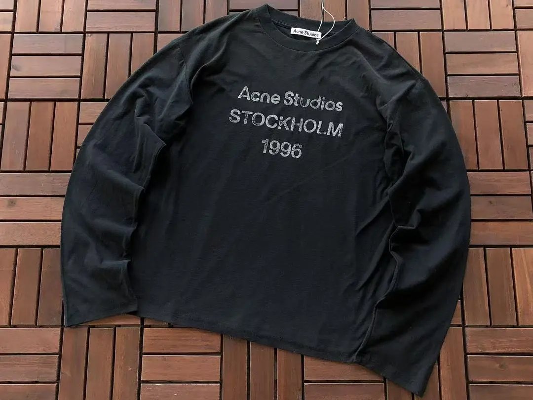 4 Washed Black