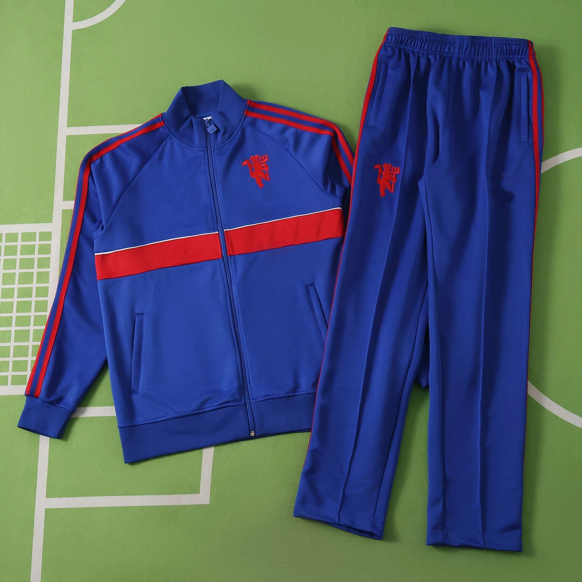 2627 Manchester United Blue and Red Shoulder Training Jacket Set