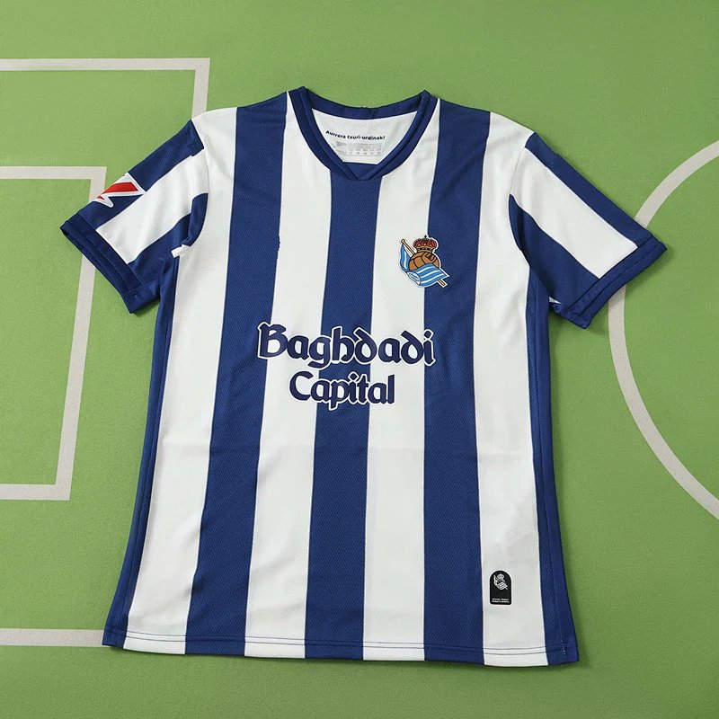 2627 season Real Sociedad home Fan version
