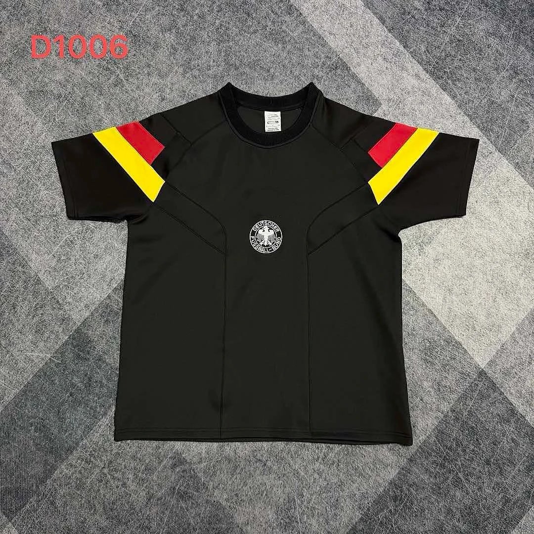 2026 German Black Yellow Red Sleeve Casual T-Shirt