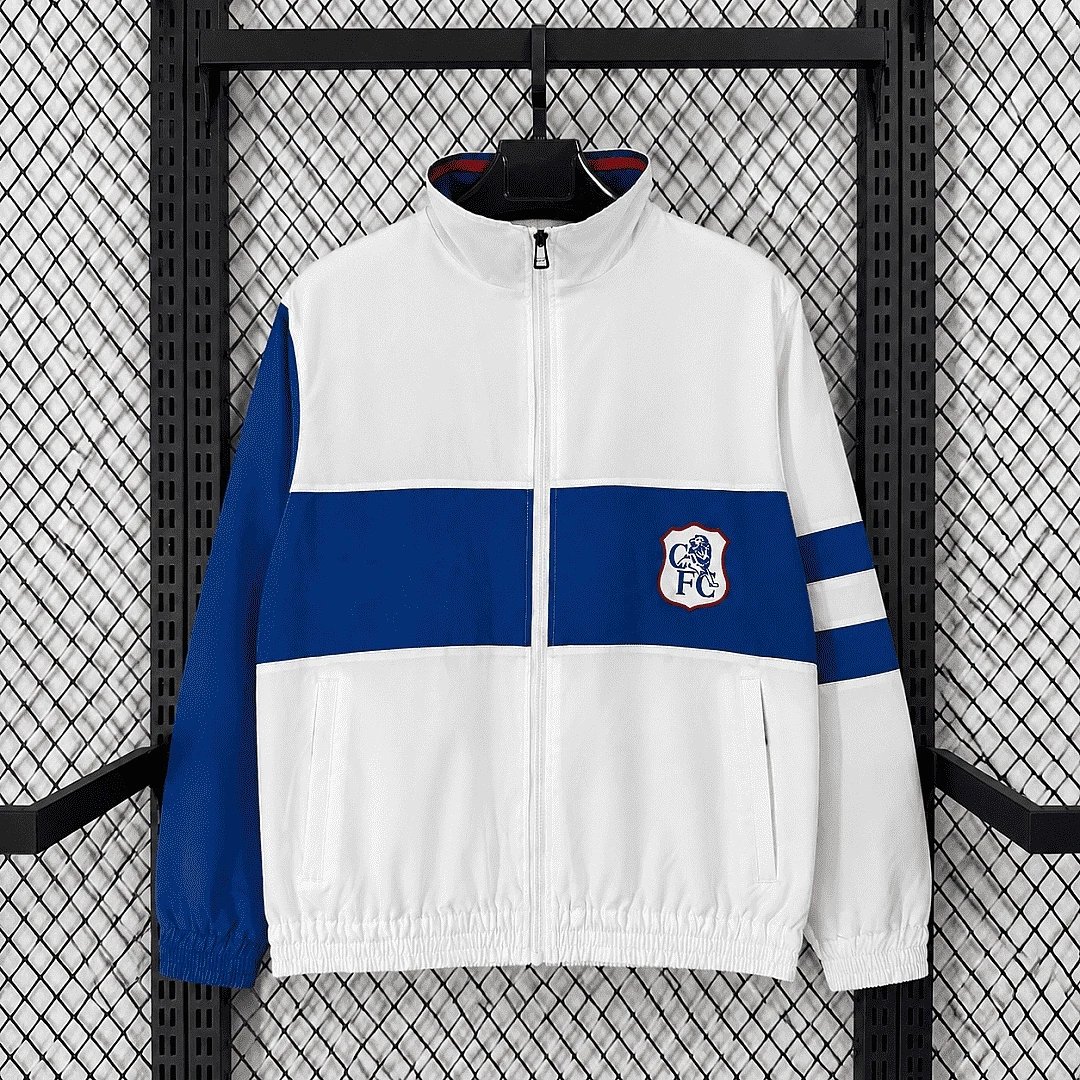 2627 Chelsea white blue vintage trench coat