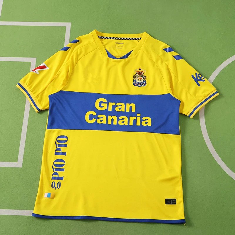 2627 season UD Las Palmas home Fan version