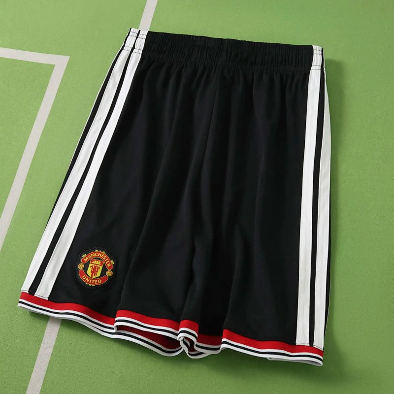 2627 season Manchester United F.C. home shorts