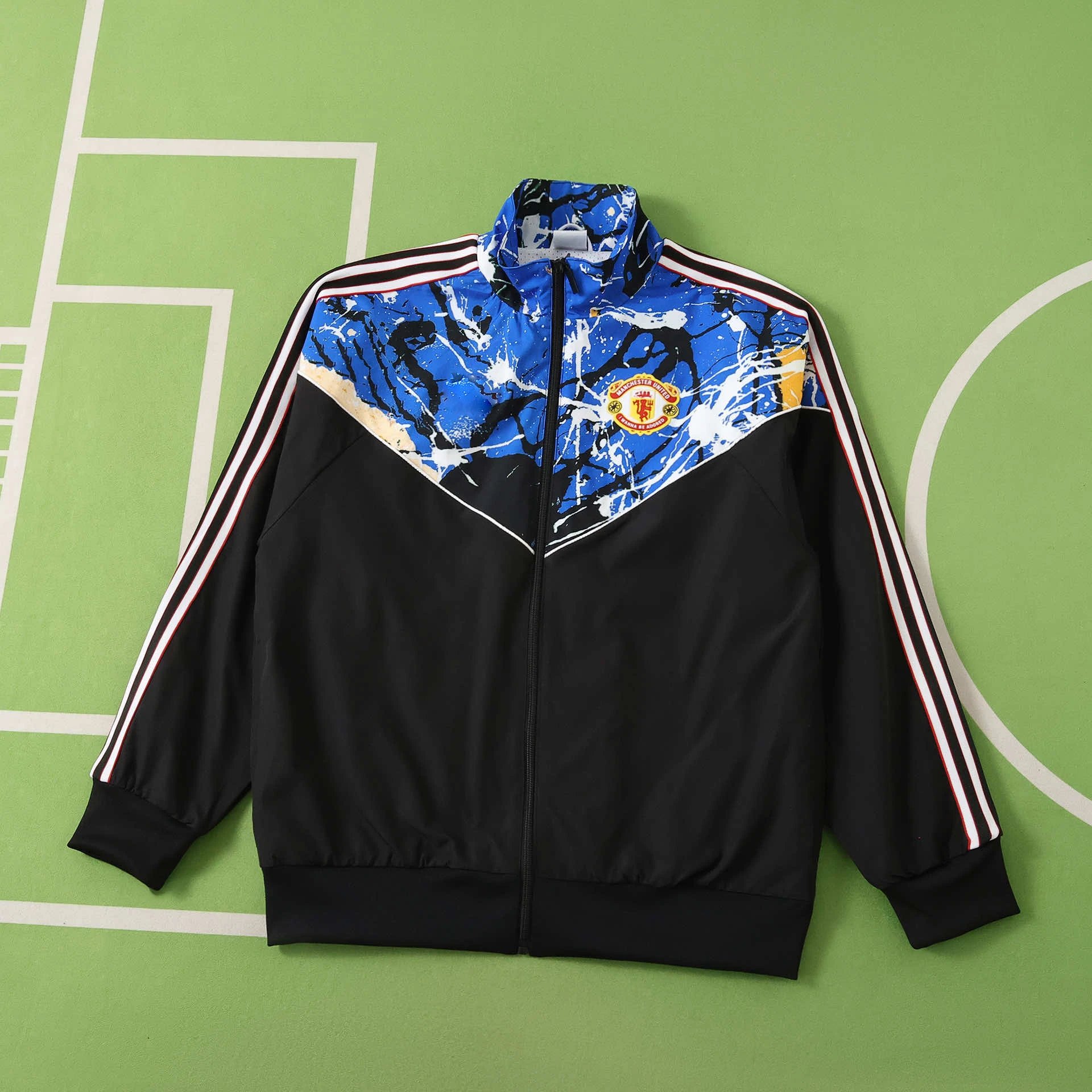 2526 Manchester United Rose Joint Edition Windbreaker (please note customization information when placing the order, messages are not included)