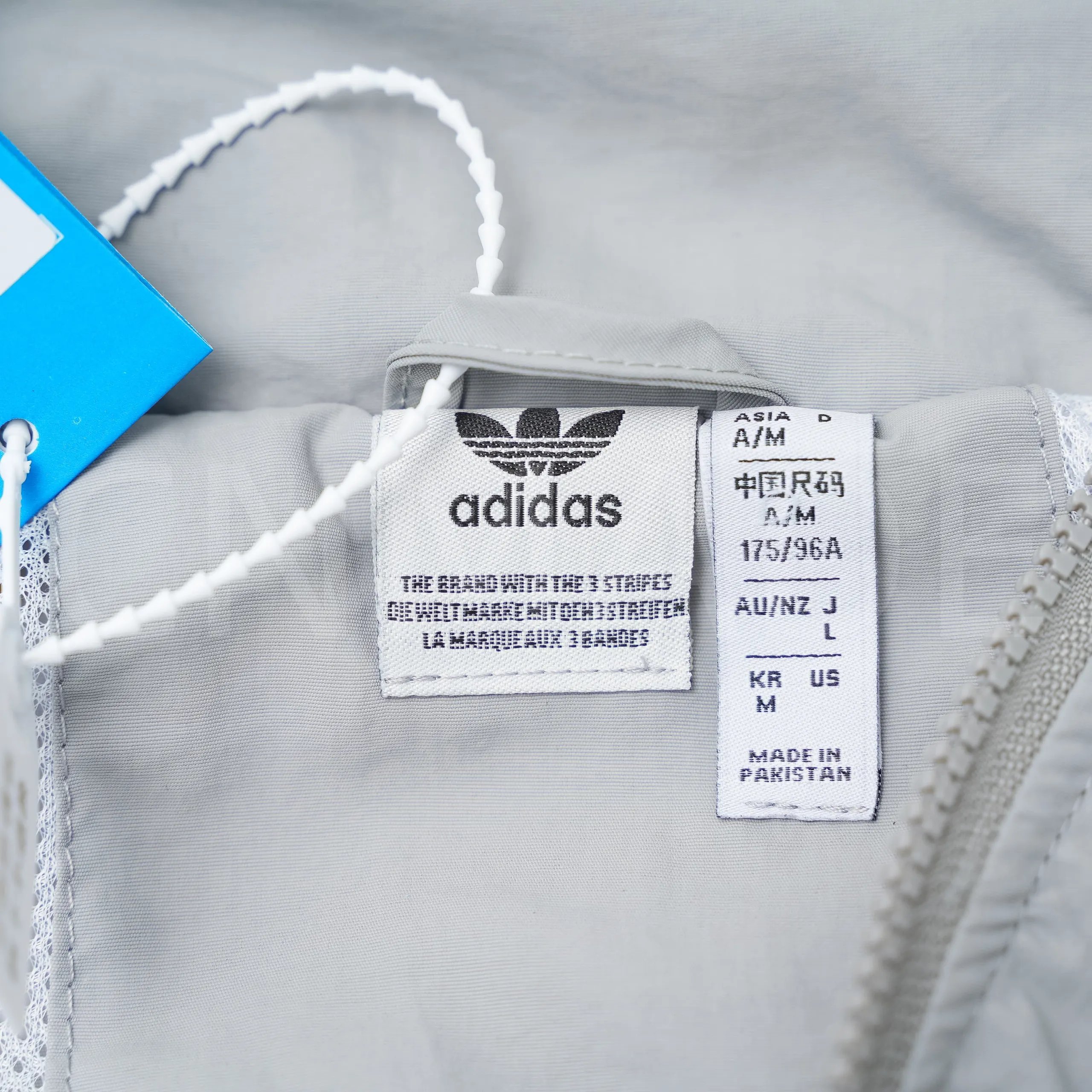Adidas Originals Windbreaker Navy Blue with Light Blue Stripes Jacket Outerwear - 30