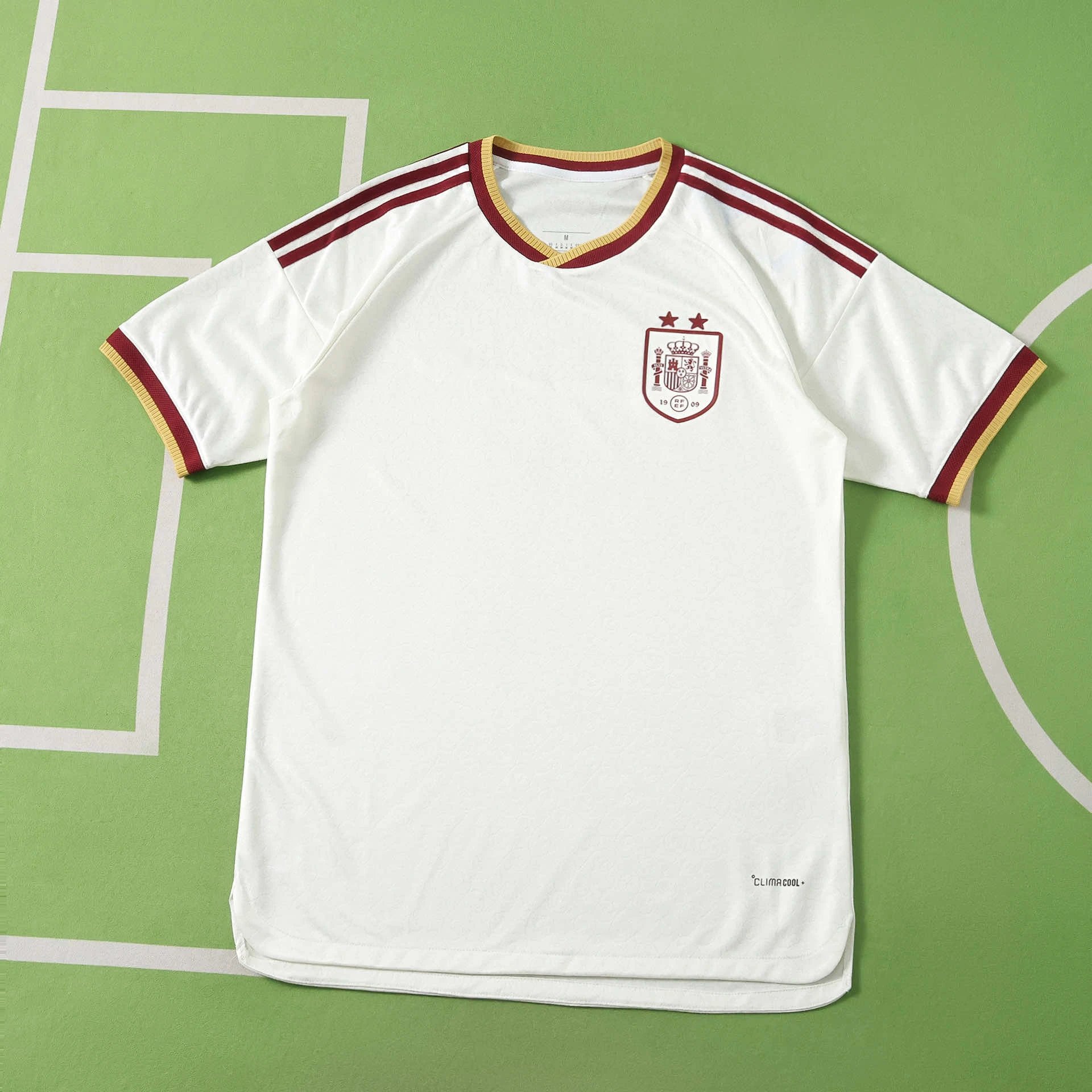 2026 Spanish away player version two stars (please note customization information when placing the order, messages are not included)