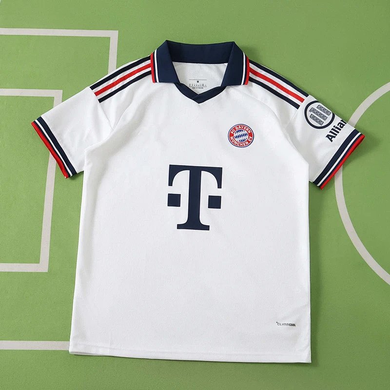 2627 season Fußball-Club Bayern München away Fan version
