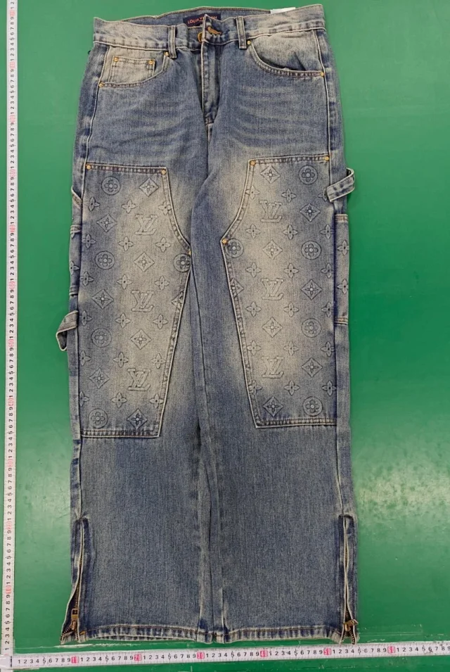 Louis Vuitton Matching Sets Monogram denim jacket and jeans set product detail image 3