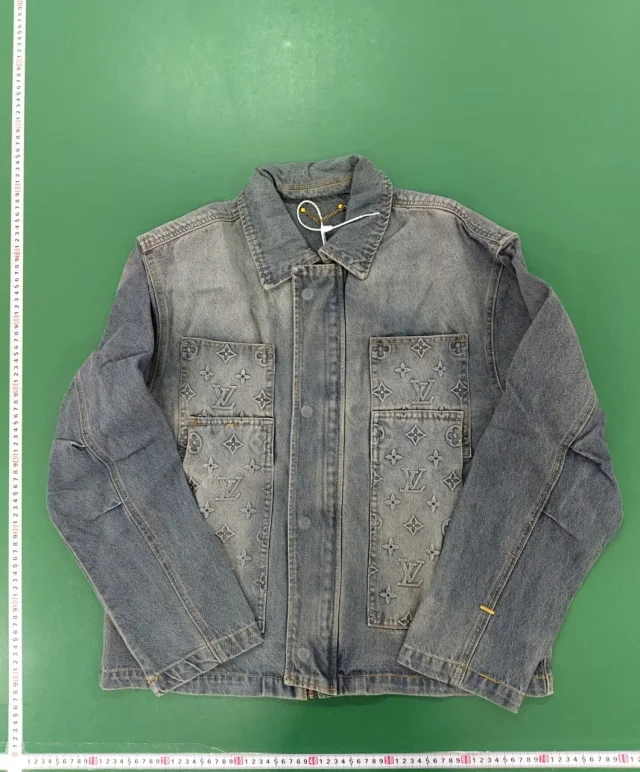 Louis Vuitton Matching Sets Monogram denim jacket and jeans set product detail image 2
