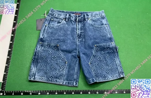 Louis Vuitton Shorts Denim Monogram Cargo product detail image 2