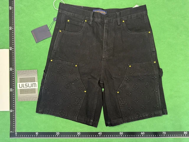 Alexander Wang Shorts Logo Print Denim product detail image 4
