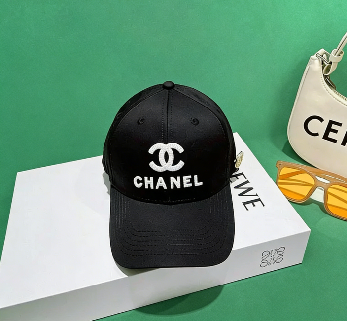Chanel Hats Logo-Embroidered Baseball Caps and Bow Straw image 3