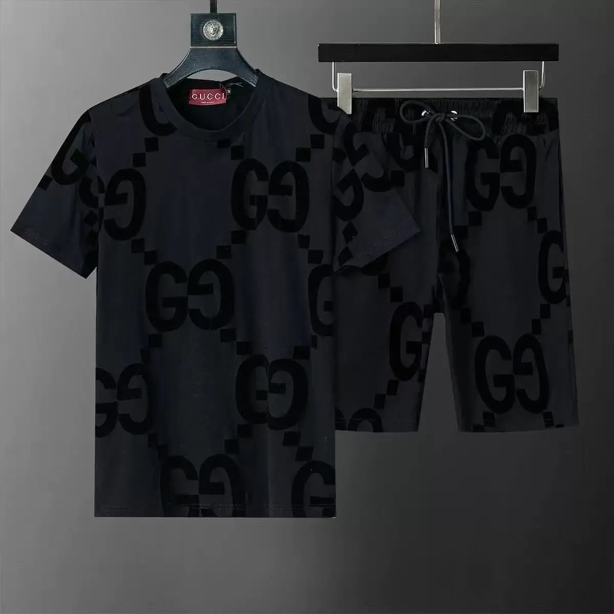 Gu-cci Crew Neck Black