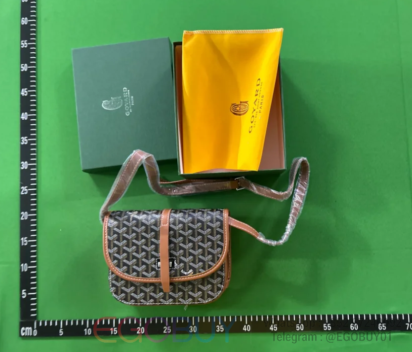 Goyard Wallets & Card Holders Monogram Holder — 25 messenger bag black with brown
