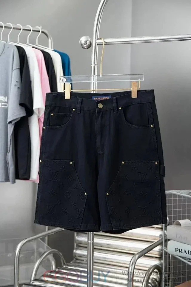 Louis Vuitton Jeans Monogram carpenter denim product detail image 9