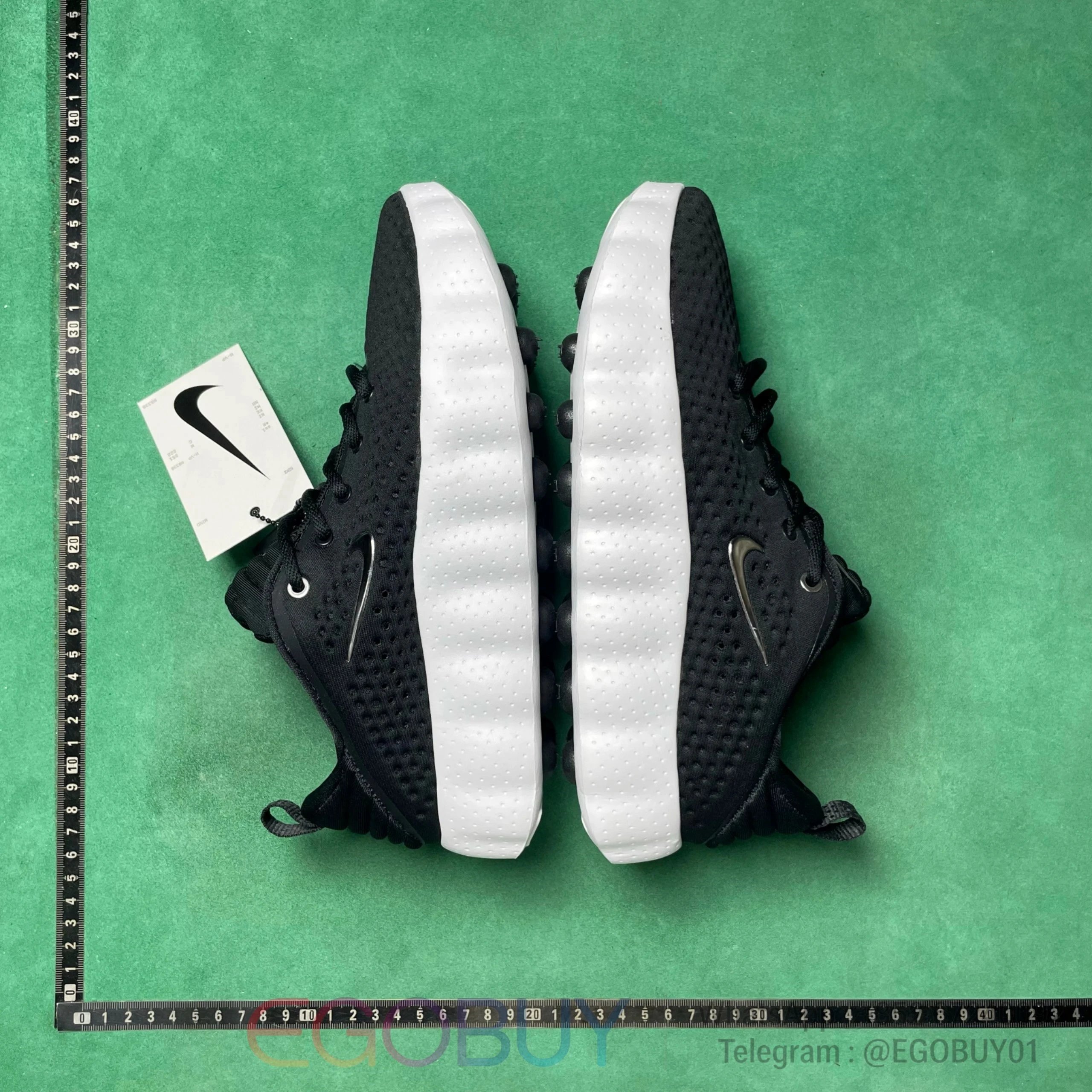 Nike Slippers Mind 001 — Nike Mind 002 - Black and white