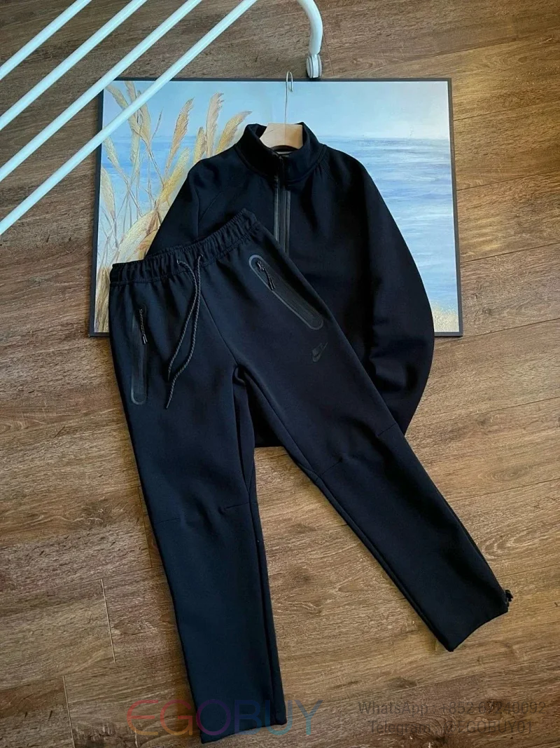 Black (Set)