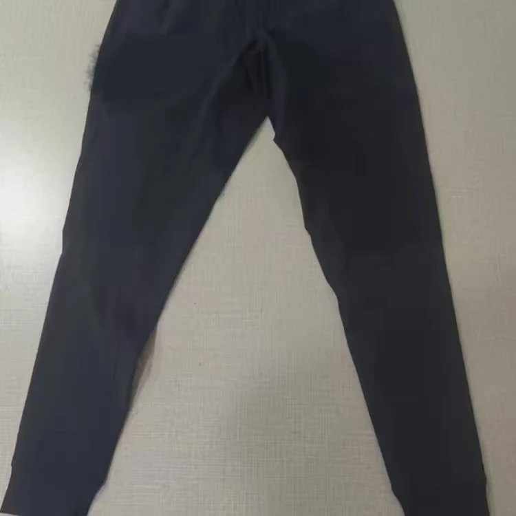 A004 pants (non quality issues cannot be returned or replaced)
