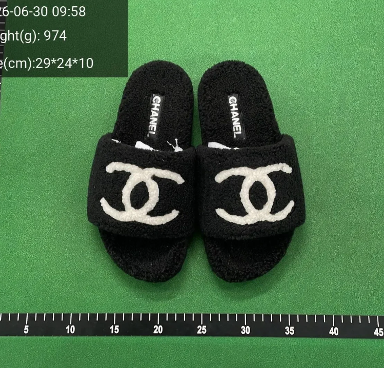 Balenciaga Slippers Fuzzy Logo Slide image 12