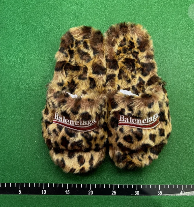Balenciaga Slippers Fuzzy Logo Slide image 7