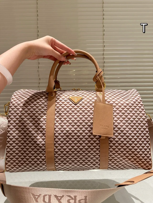 Prada Travel Bags Nylon duffle bag with shoulder strap product detail image 2