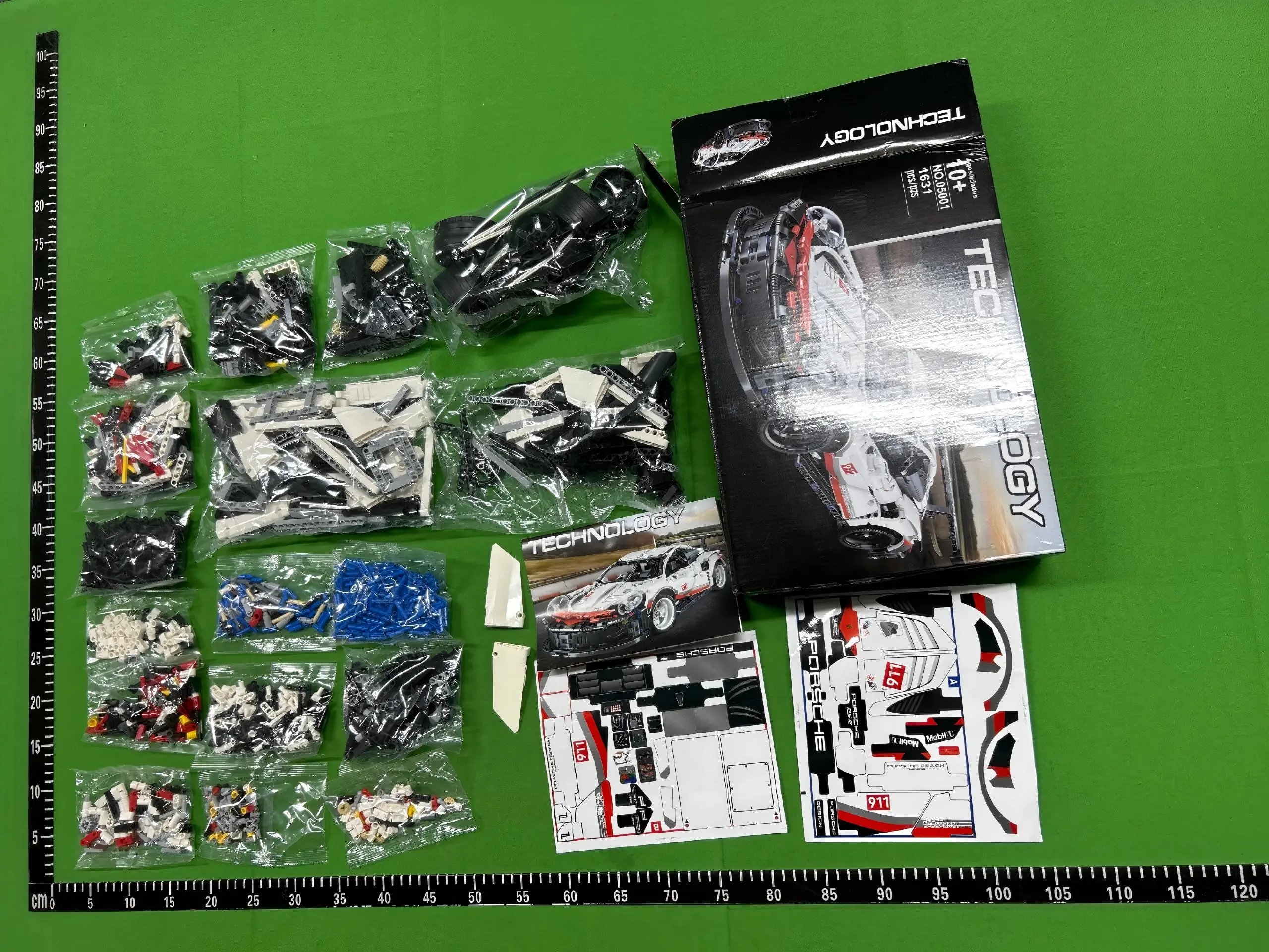 LEGO Assorted building block sets image 3