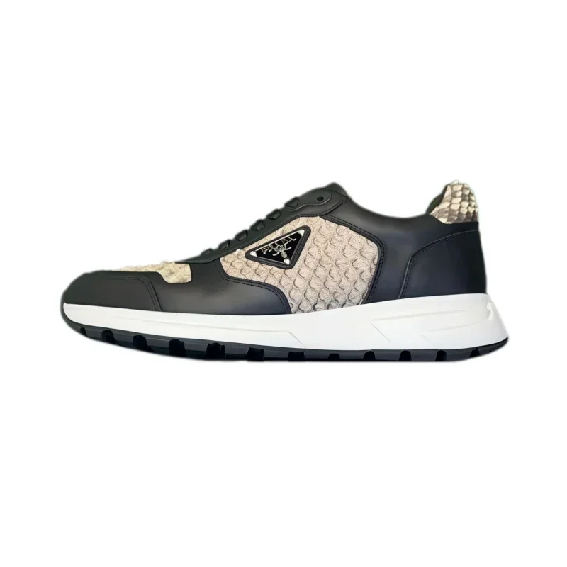 Prada Prax 01