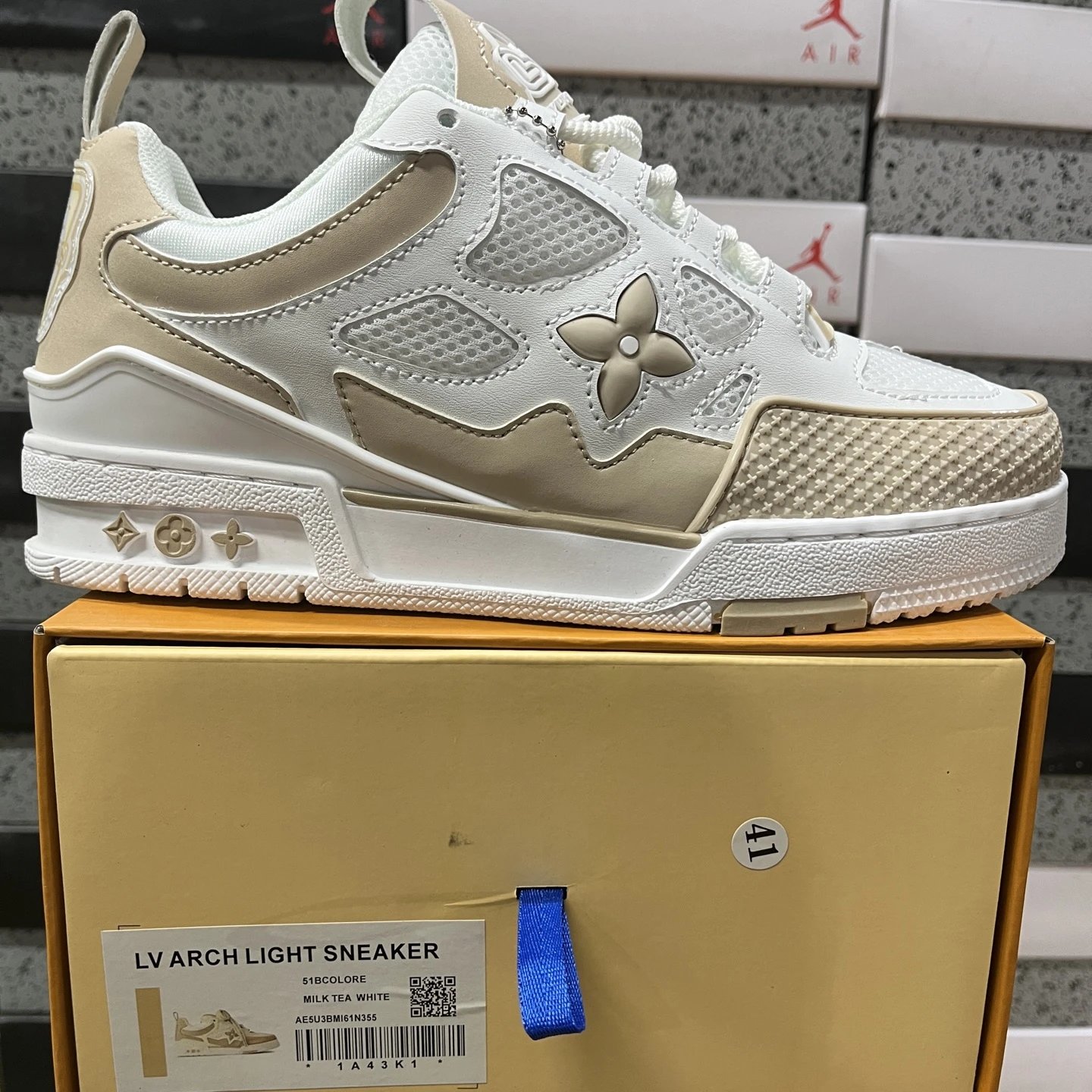 Louis Vuitton Skate Milk Tea White 1A43K1