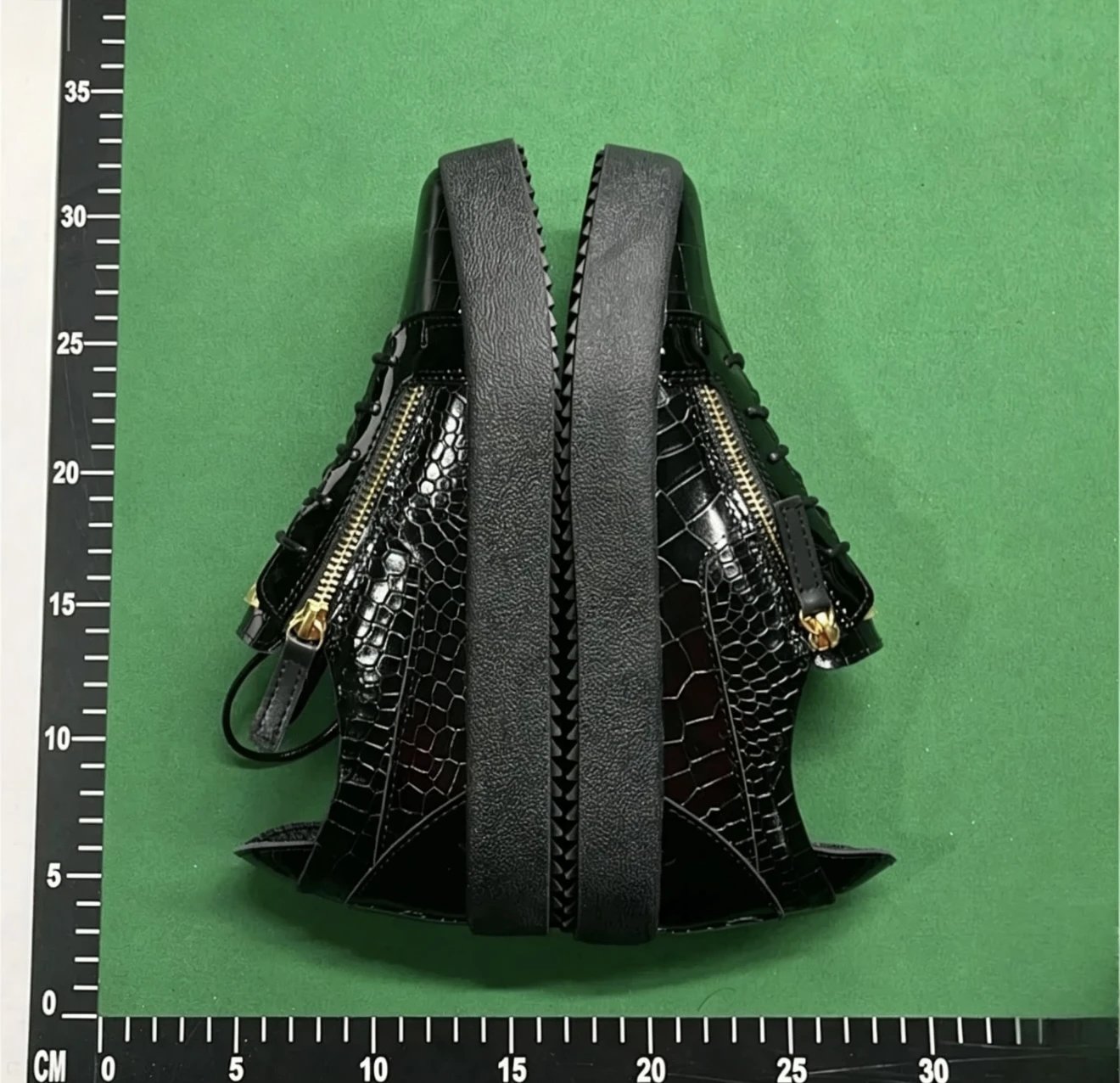 High and low top sneakers, zippered, flat-bottomed, round-toed leather comfortable casual sneakers (non-refundable for quality issues)