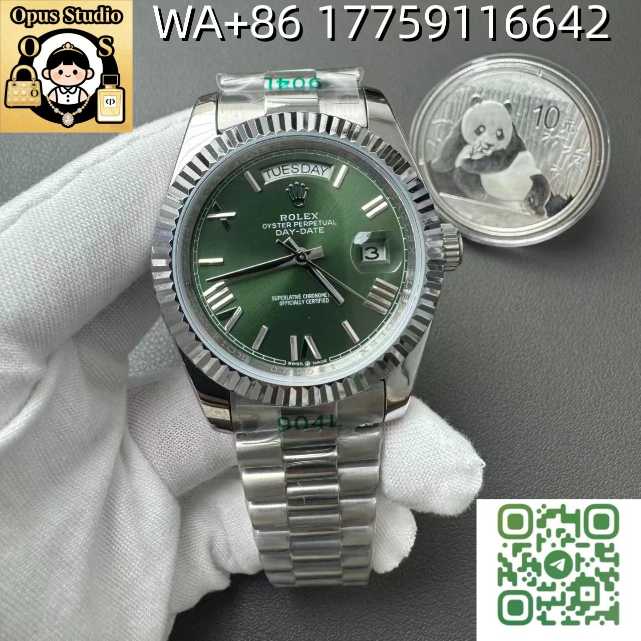 Double Calendar White Steel Green